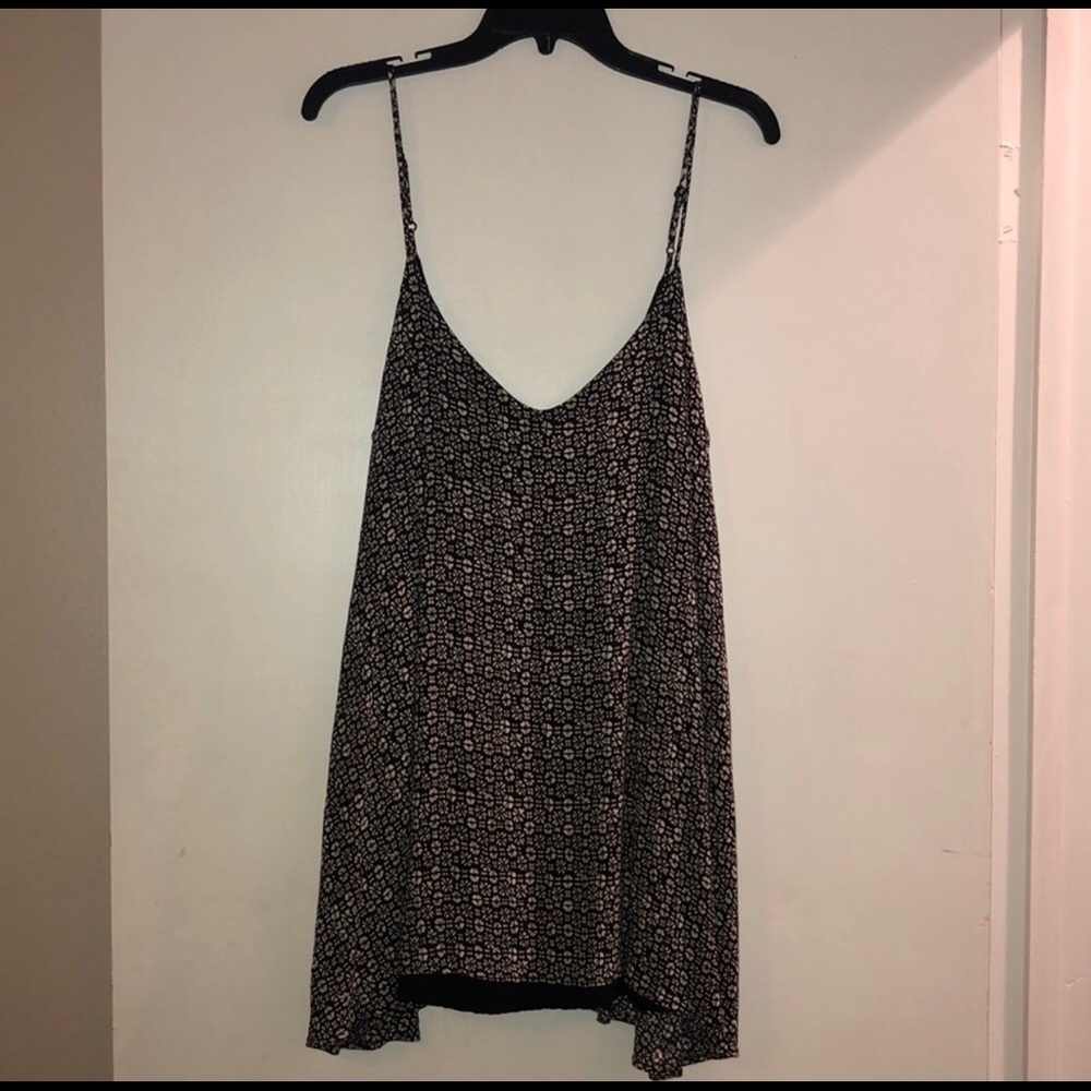 URBAN OUTFITTERS BLACK & WHITE DRESS